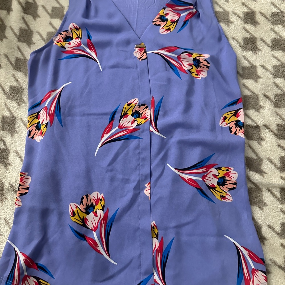 Express Lavender Sleeveless Top